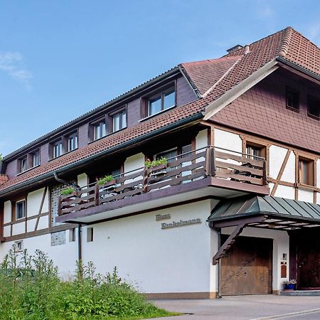 Gaestehaus Kunkelmann Mit Sauna 호헨스반트 외부 사진